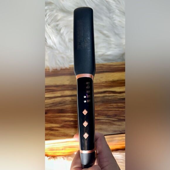 MARIA MCCOOL CALISTA CM-104 TRIANGL HEATED DETAILER BRUSH - - Picture 1 of 4